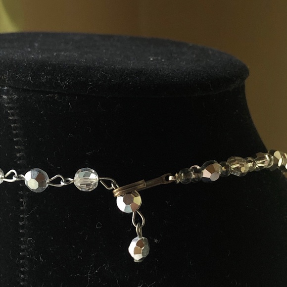 Vintage Silver Grey AB Necklace & Clip Earring Set - Picture 3 of 6